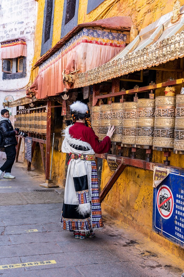 a7C+ FE 24-105 G ( 西藏掠影 )二