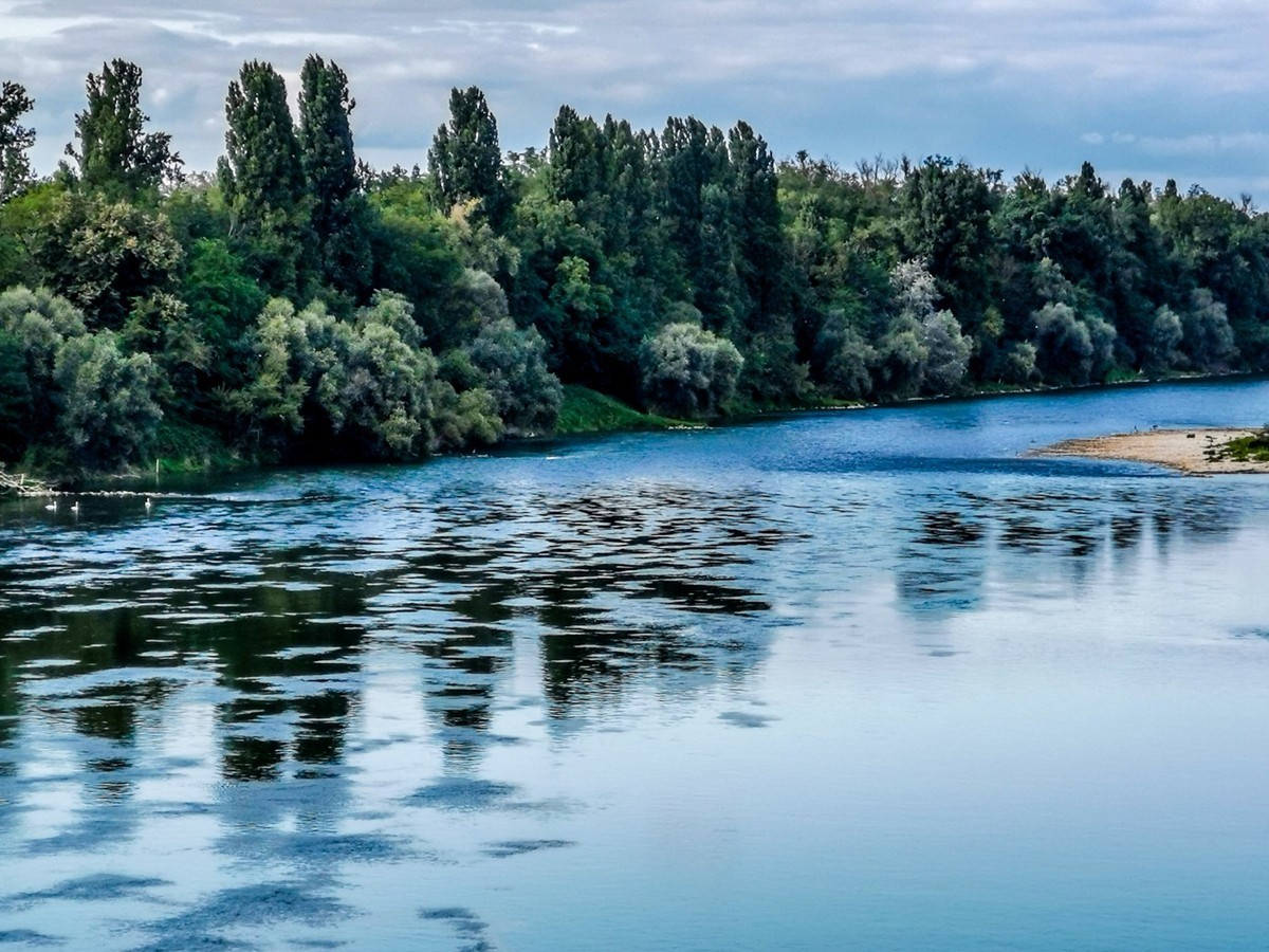 德法之间（界）--莱茵河摄