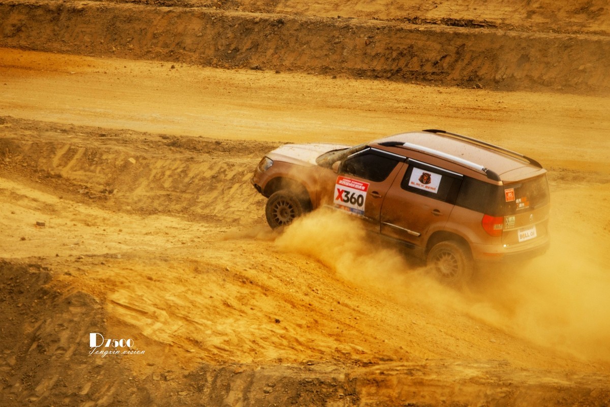 百年赛道飙车(96)