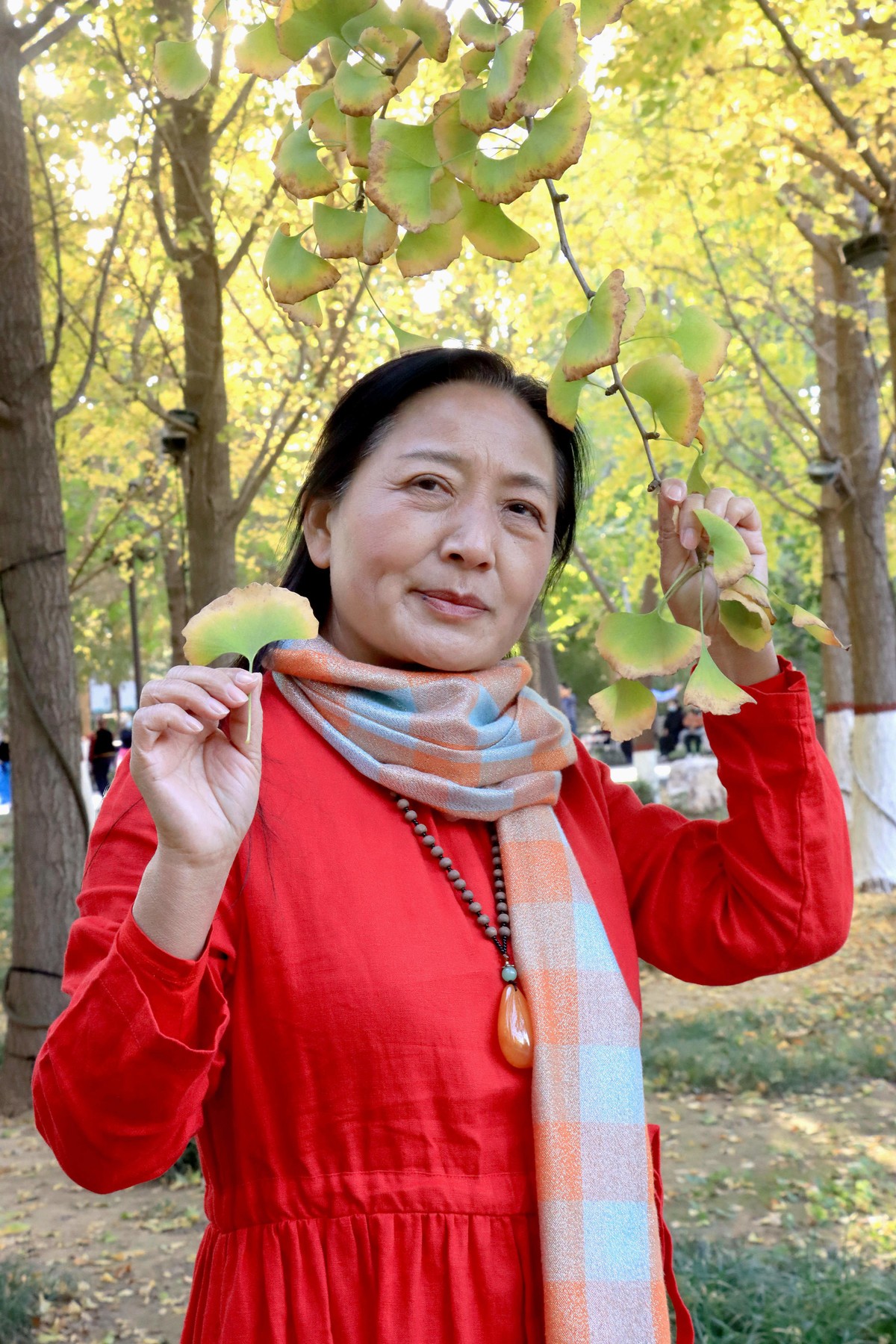 人像 - 60 ( 易园1 ）