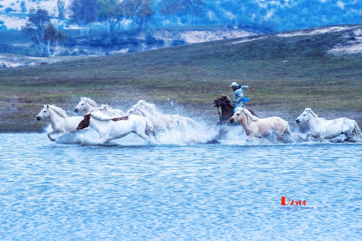 慢门 飞马踏水（1）