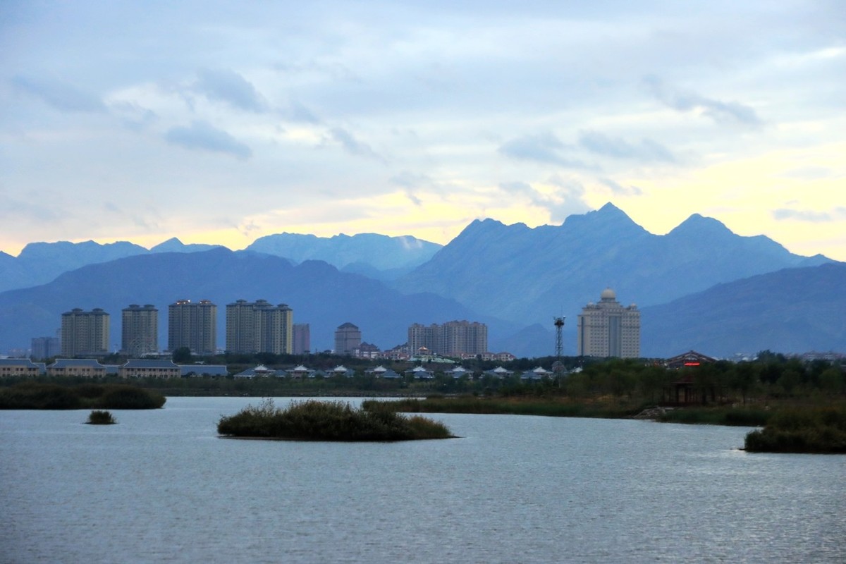 刚才随拍了几张