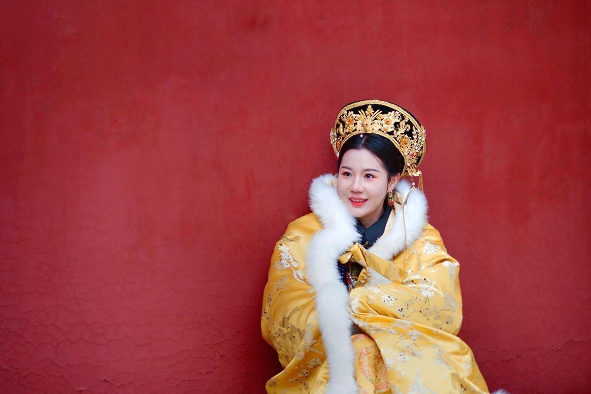 展现自身古装的形象