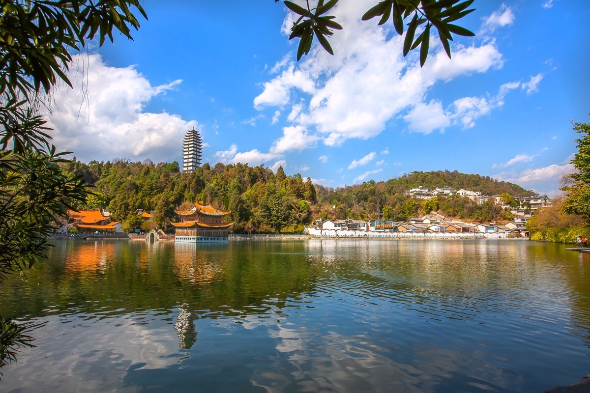 2025-03-28云南保山易罗池，文笔塔（一）