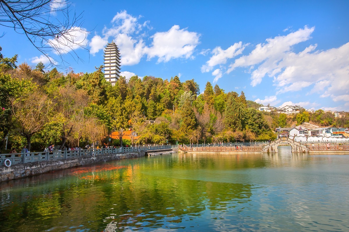 2025-03-28云南保山易罗池，文笔塔（一）