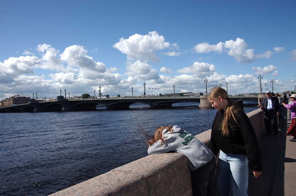 涅瓦河畔狮身人面像