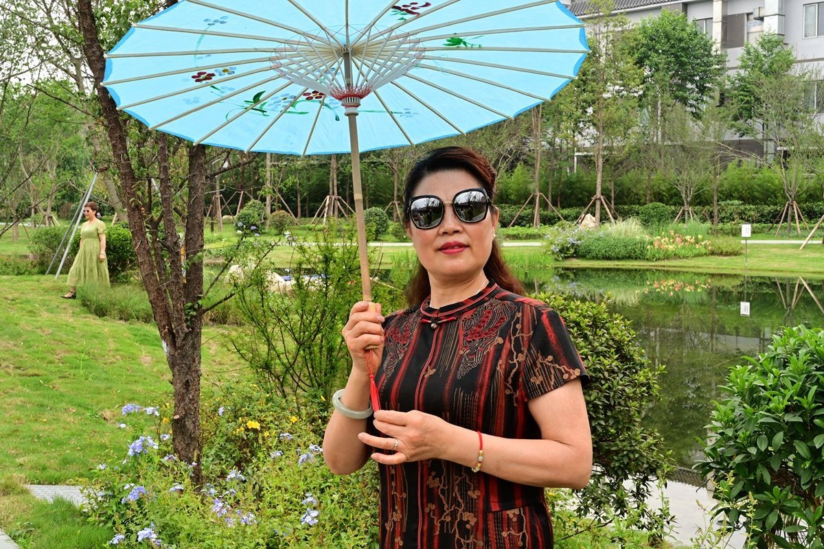 [ 成 都 易 园 ] { 40 }