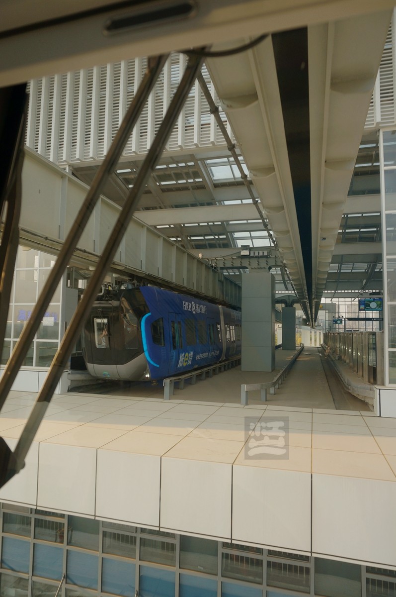 武汉光谷空轨*龙泉山站-九峰山站——武汉随笔