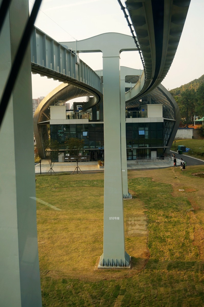 武汉光谷空轨*龙泉山站-九峰山站——武汉随笔
