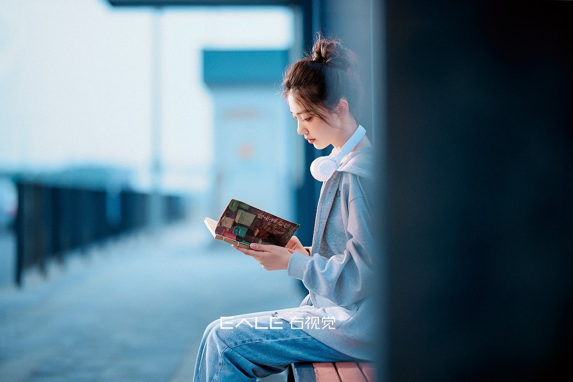 【右视觉摄影】孤单站台