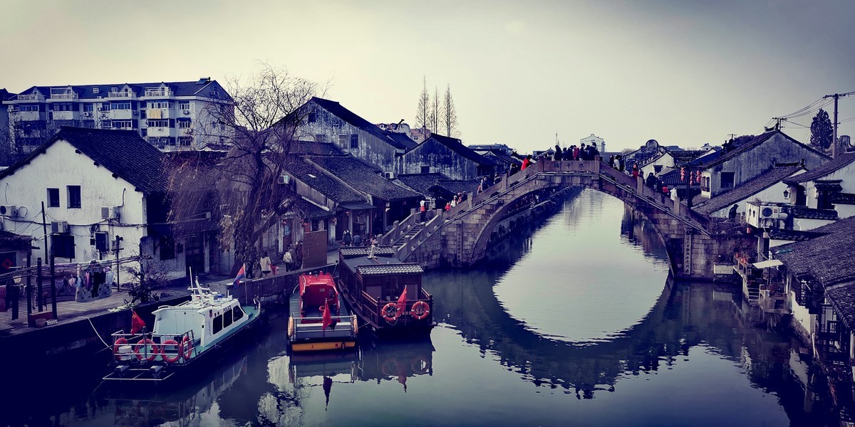 古韵江南空相忆