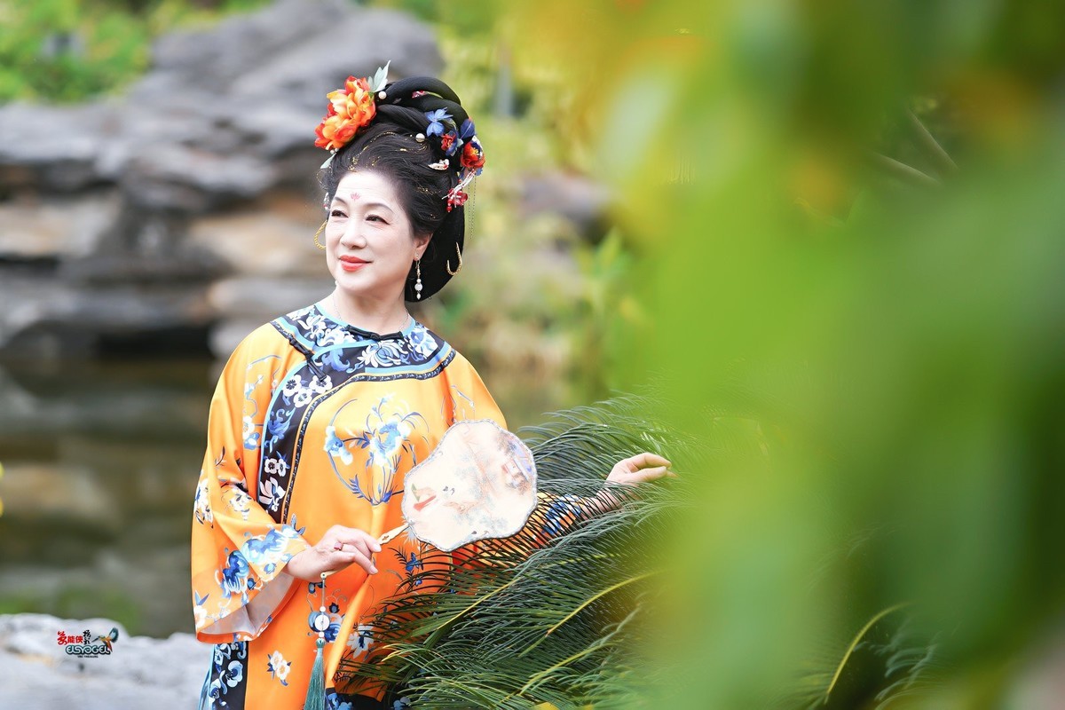 【后花园清汉美女】---丽英