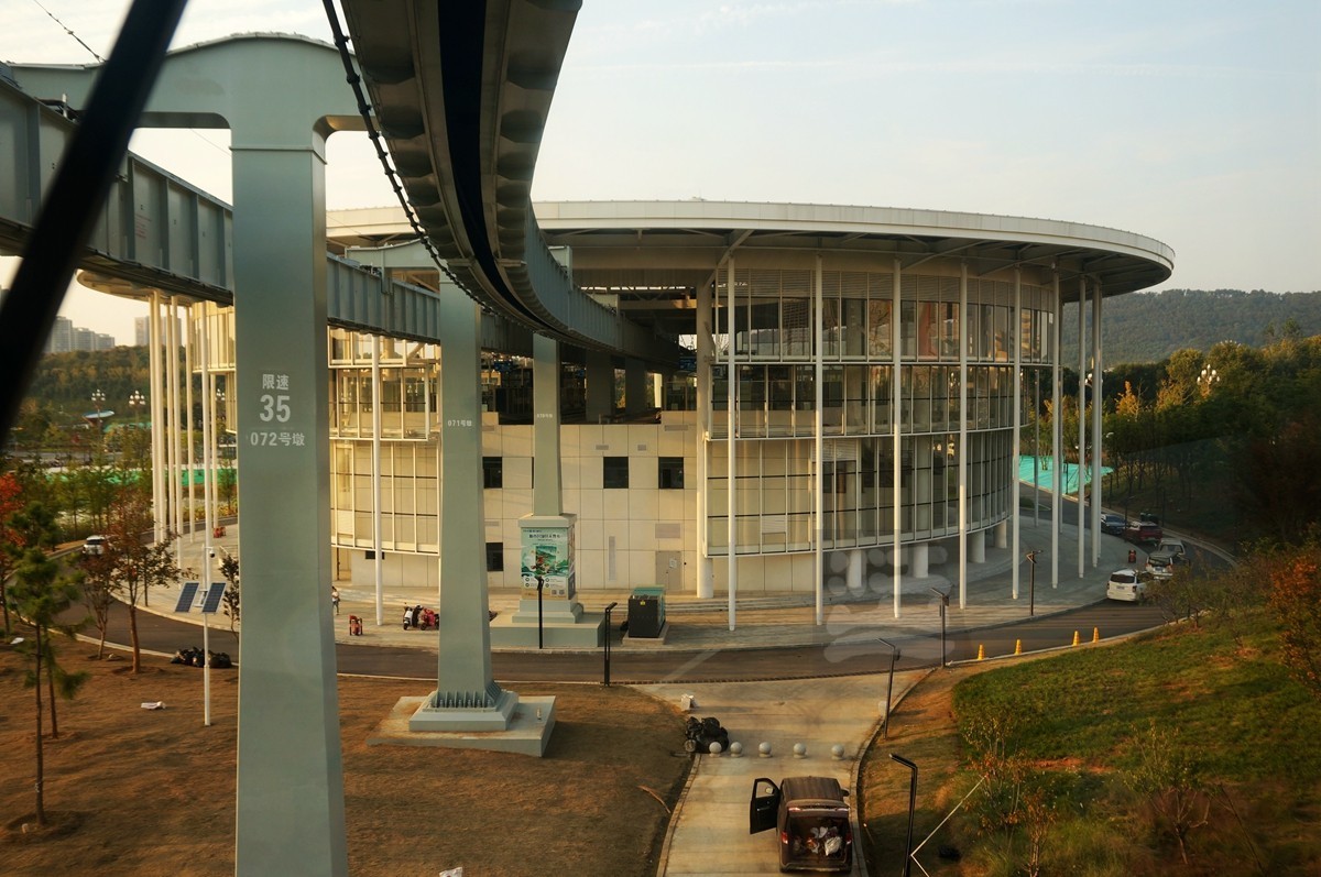 武汉光谷空轨*龙泉山站-九峰山站——武汉随笔