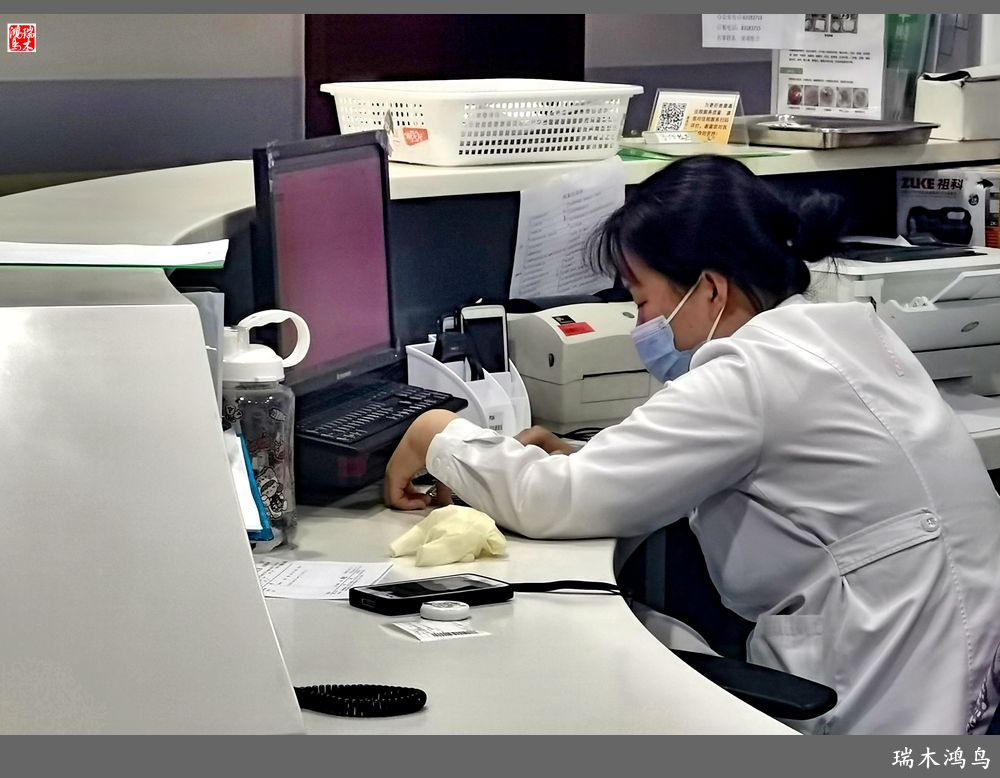 【手机随拍】悄悄地讲述病房里的故事