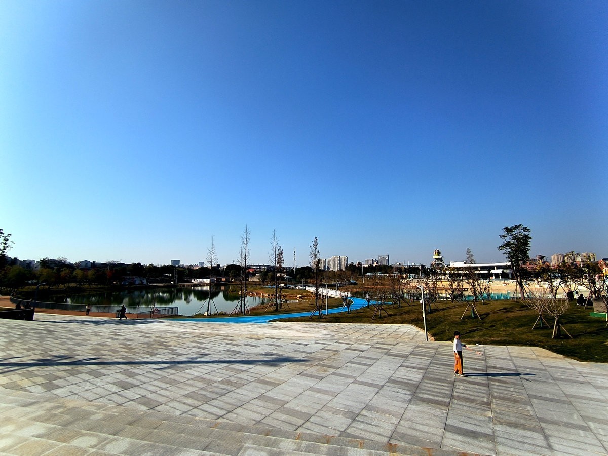 漫步星城 走街串巷（584）冬日里的温暖