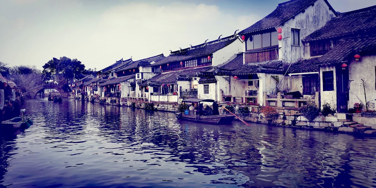 古韵江南空相忆