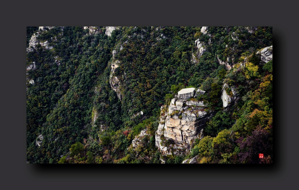 望庐山险峰（19图片）！