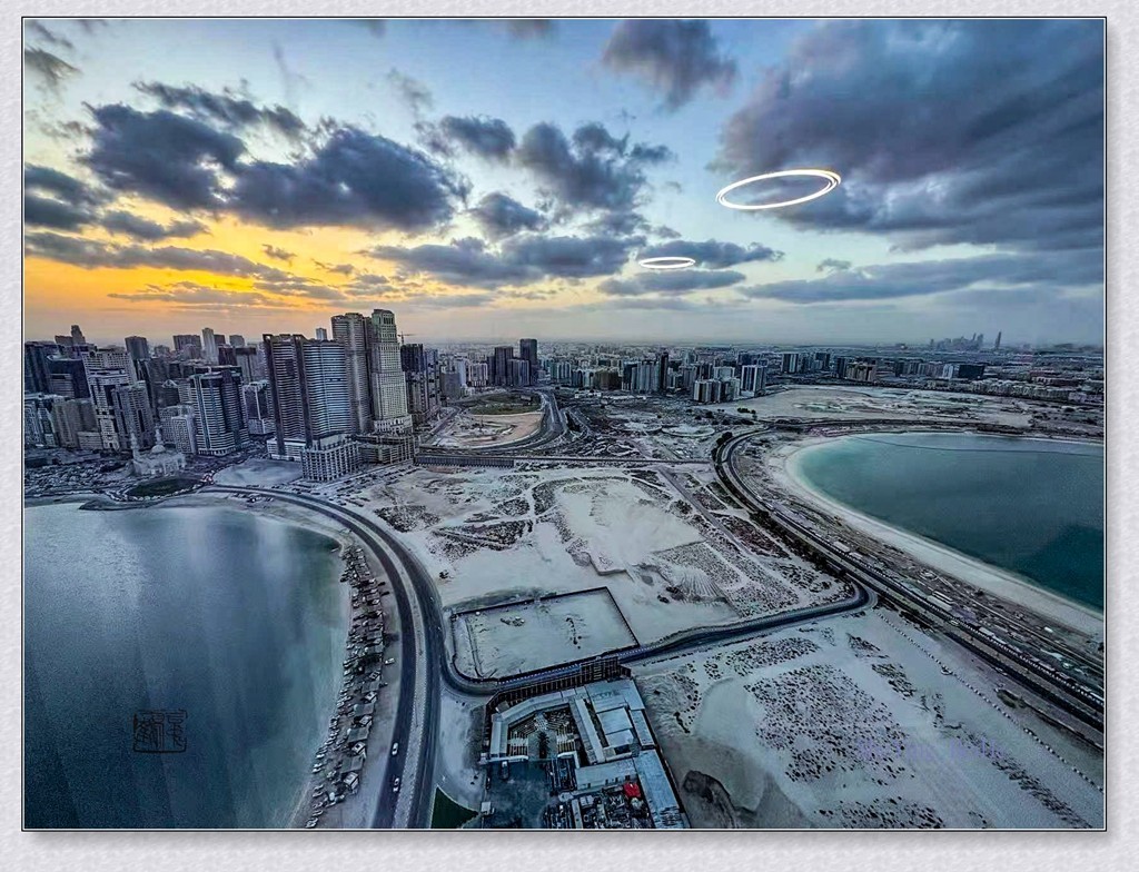 在哈利法塔上看到的-阿联酋之旅