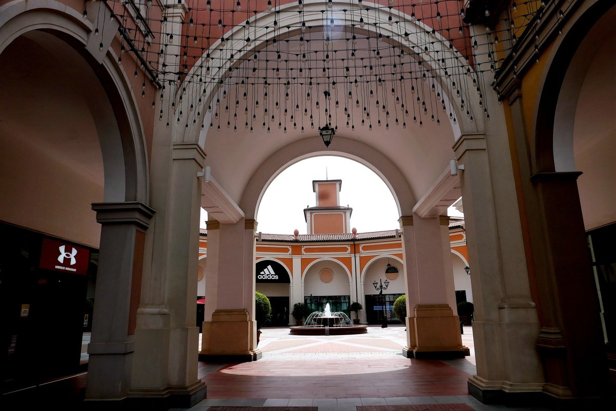 武汉映像----佛罗伦萨小镇风光（续一）！