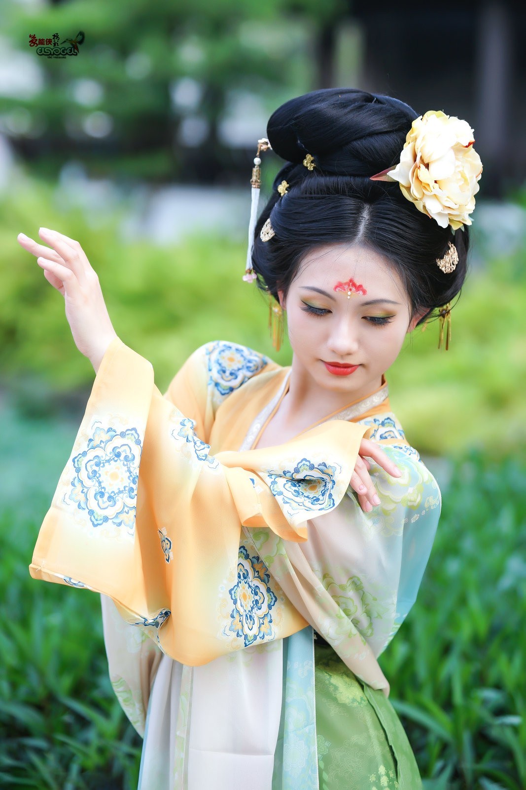 【可爱唐风少女】---小覔