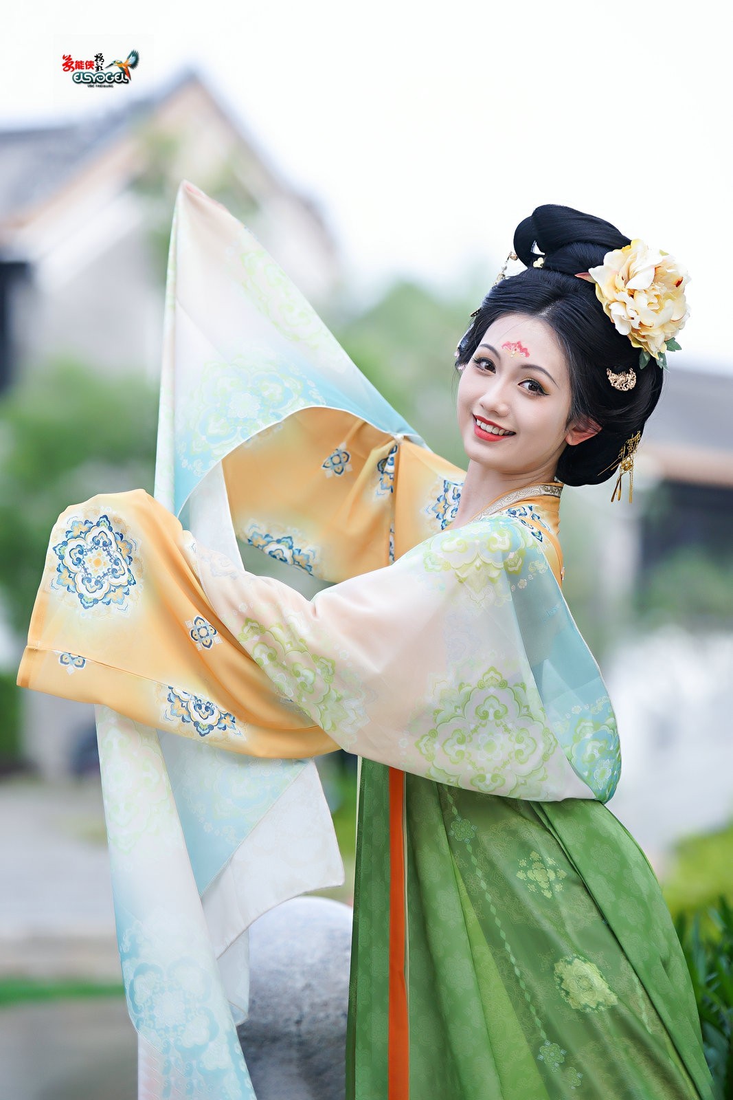 【可爱唐风少女】---小覔