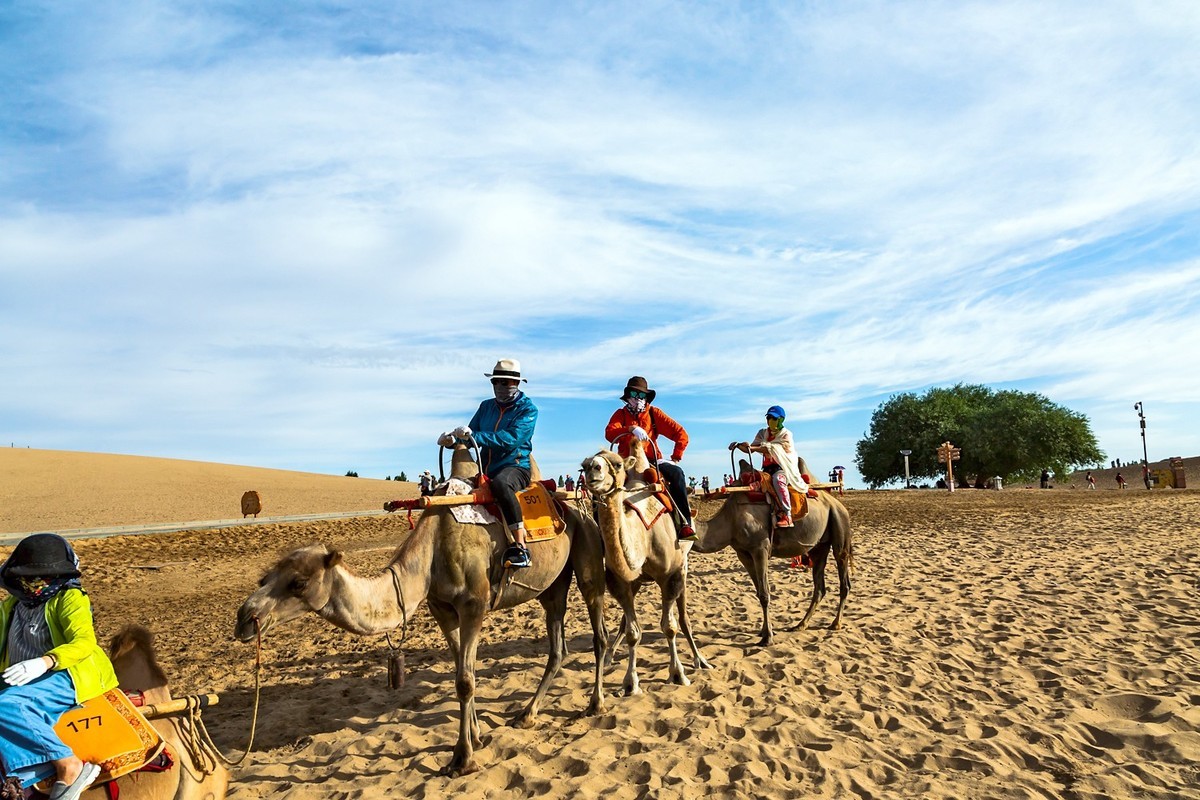 甘肃鸣沙山（3）
