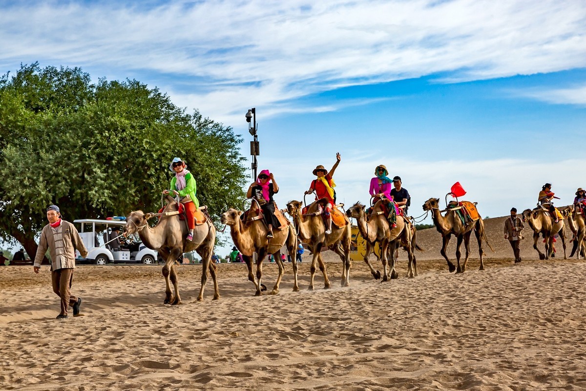 甘肃鸣沙山（3）