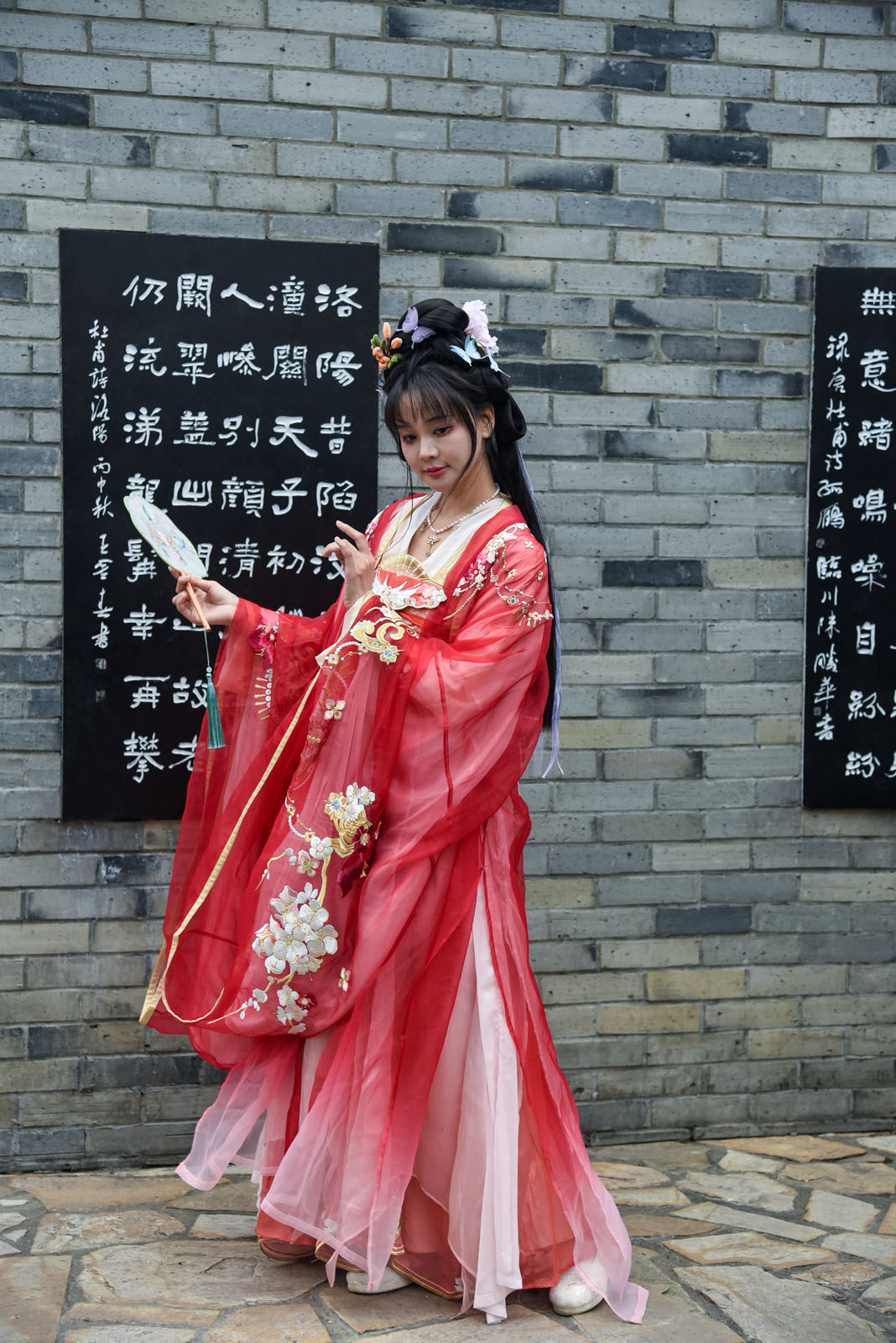 浣花溪诗碑古韵
