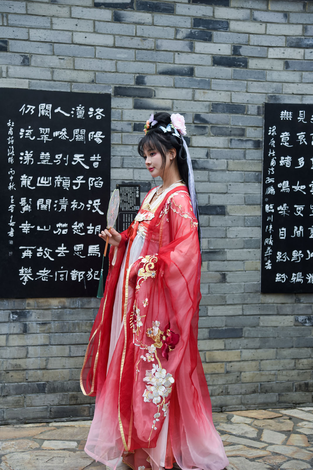 浣花溪诗碑古韵