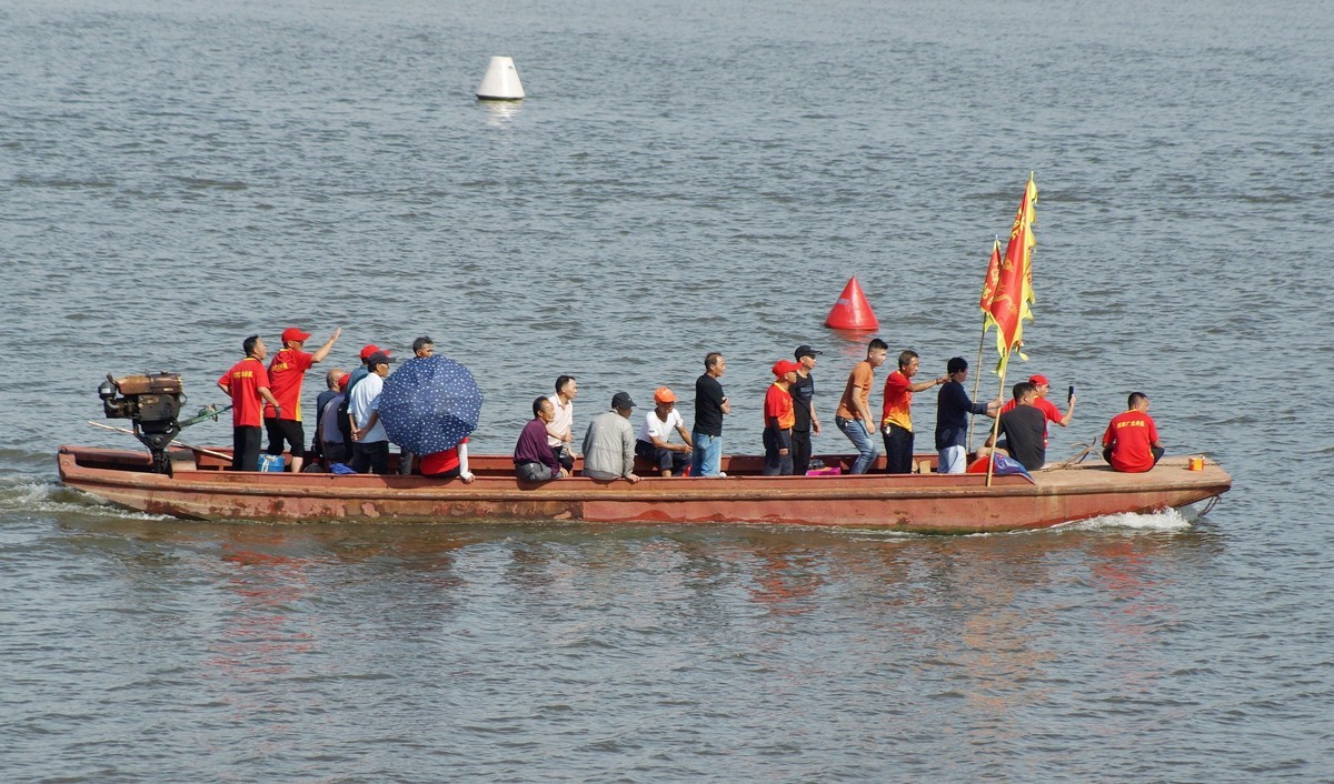 端午节划龙舟……祝大家节日安康！！！