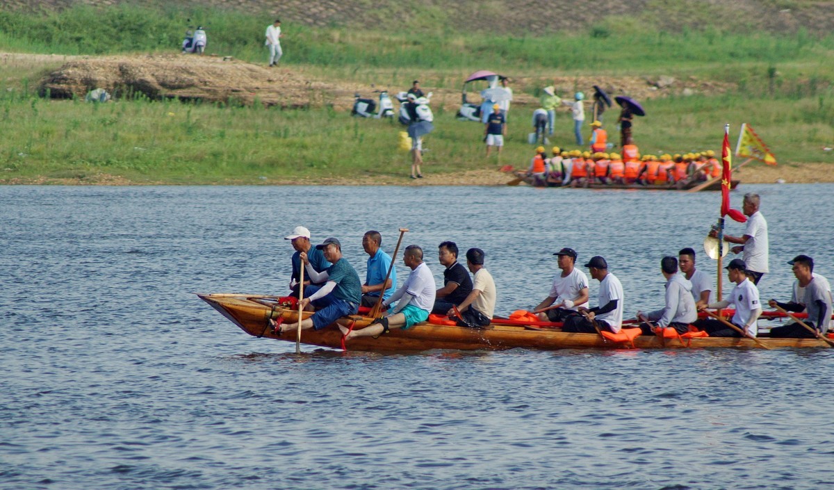 端午节划龙舟……祝大家节日安康！！！
