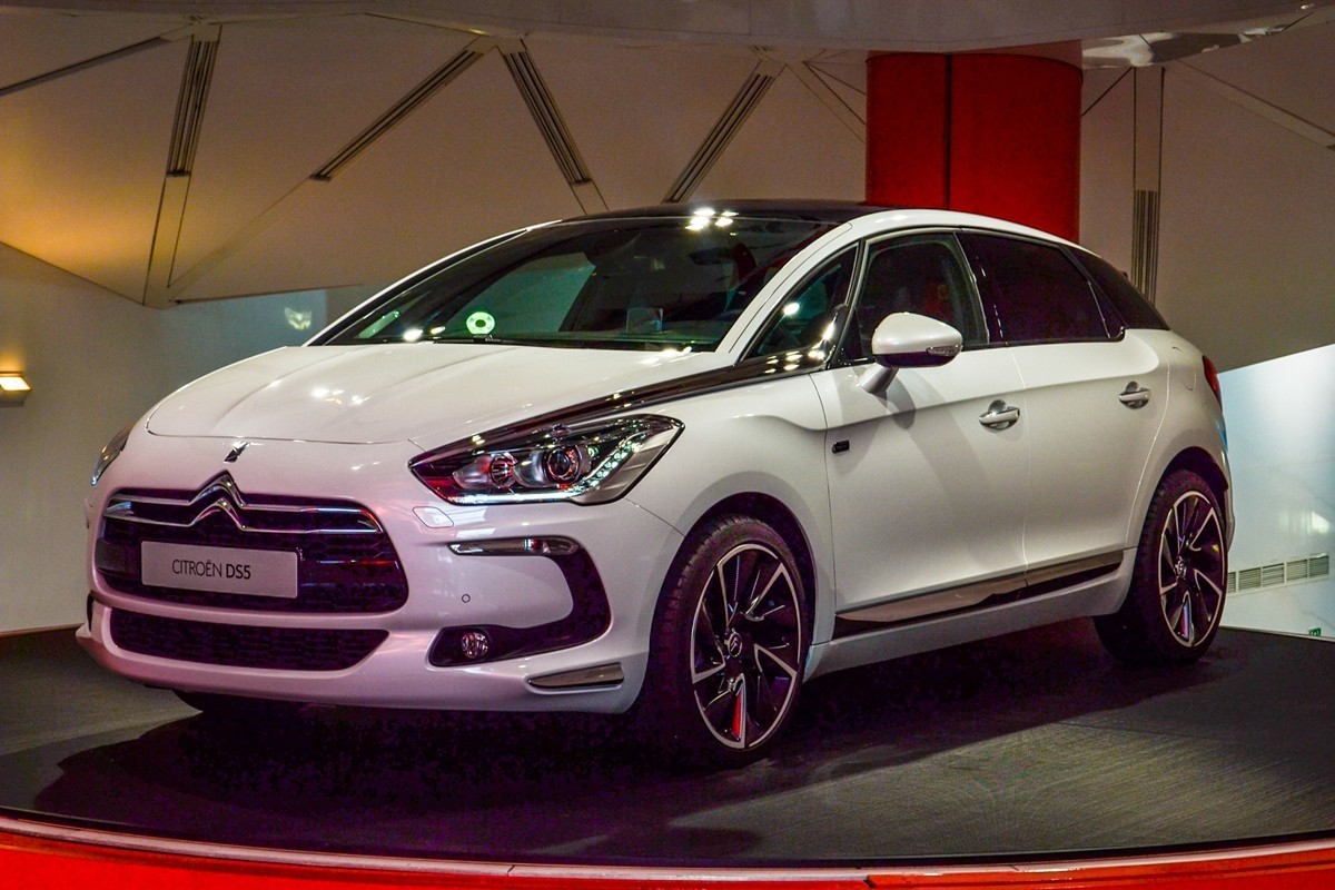 游拍“香街”（巴黎之--“香榭丽舍”）