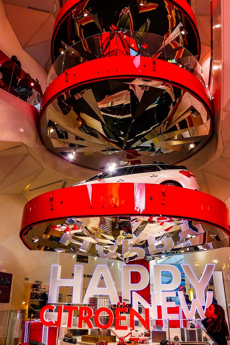 游拍“香街”（巴黎之--“香榭丽舍”）