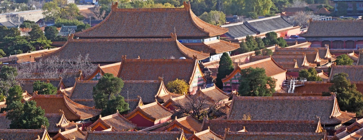 在景山顶鸟瞰京城秋景