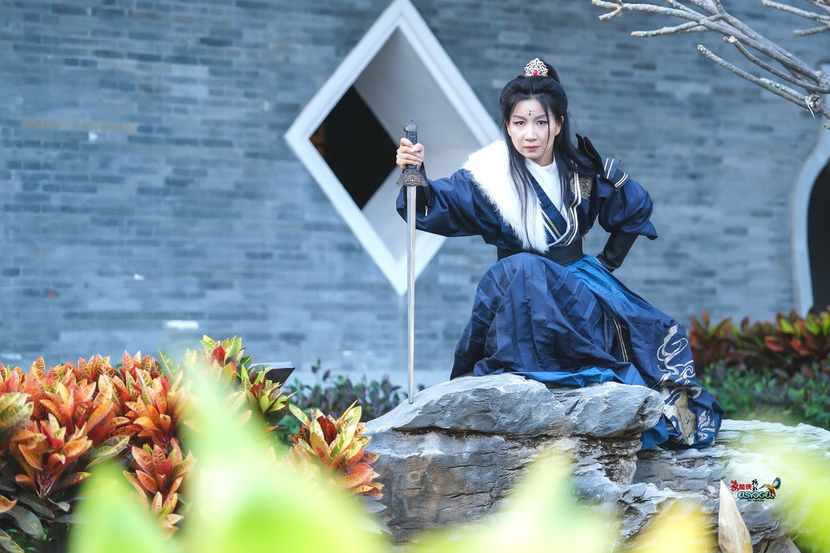 【酷飒女侠闯江湖】--- 婉灵