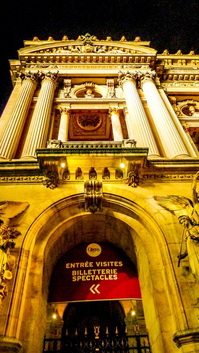 夜摄“歌剧院”（巴黎）