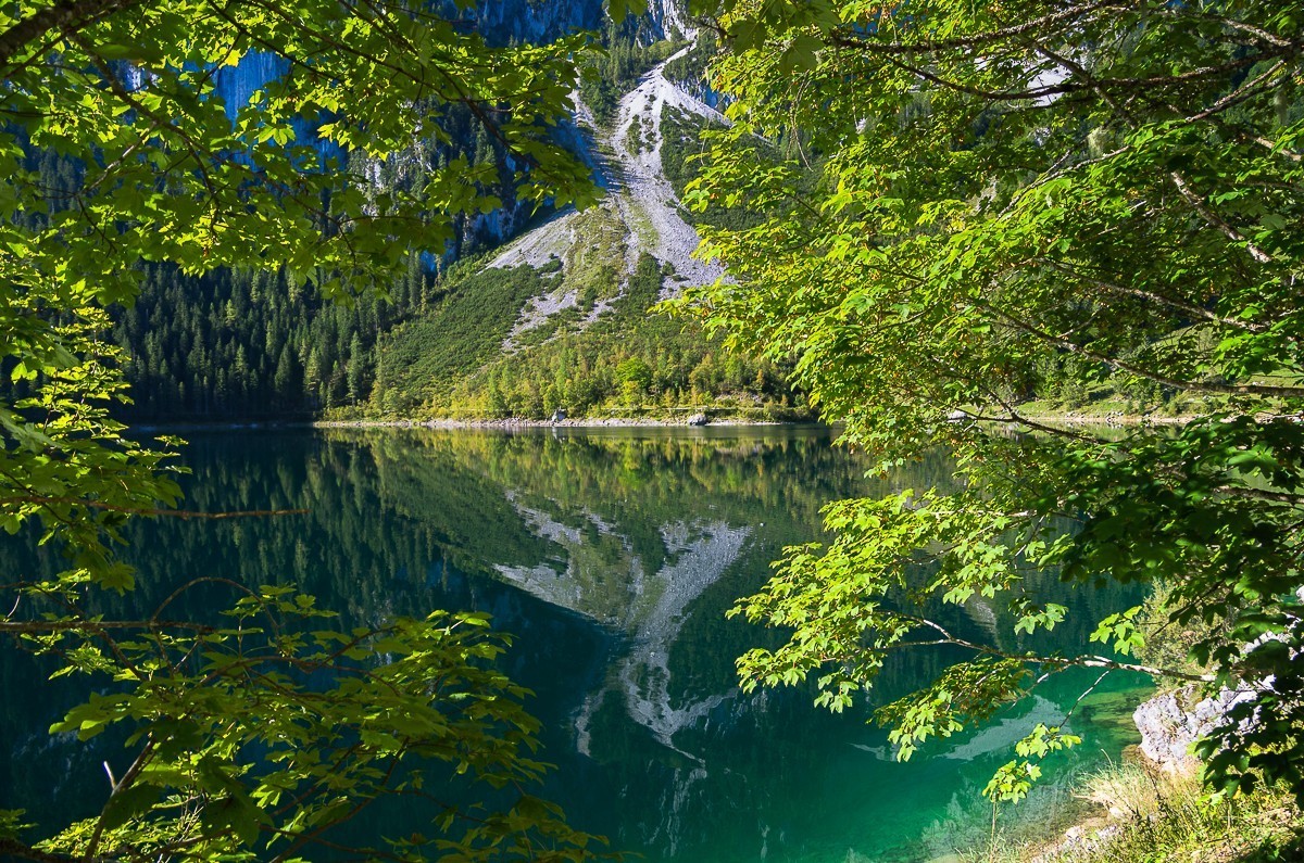 奥地利戈绍湖晨光