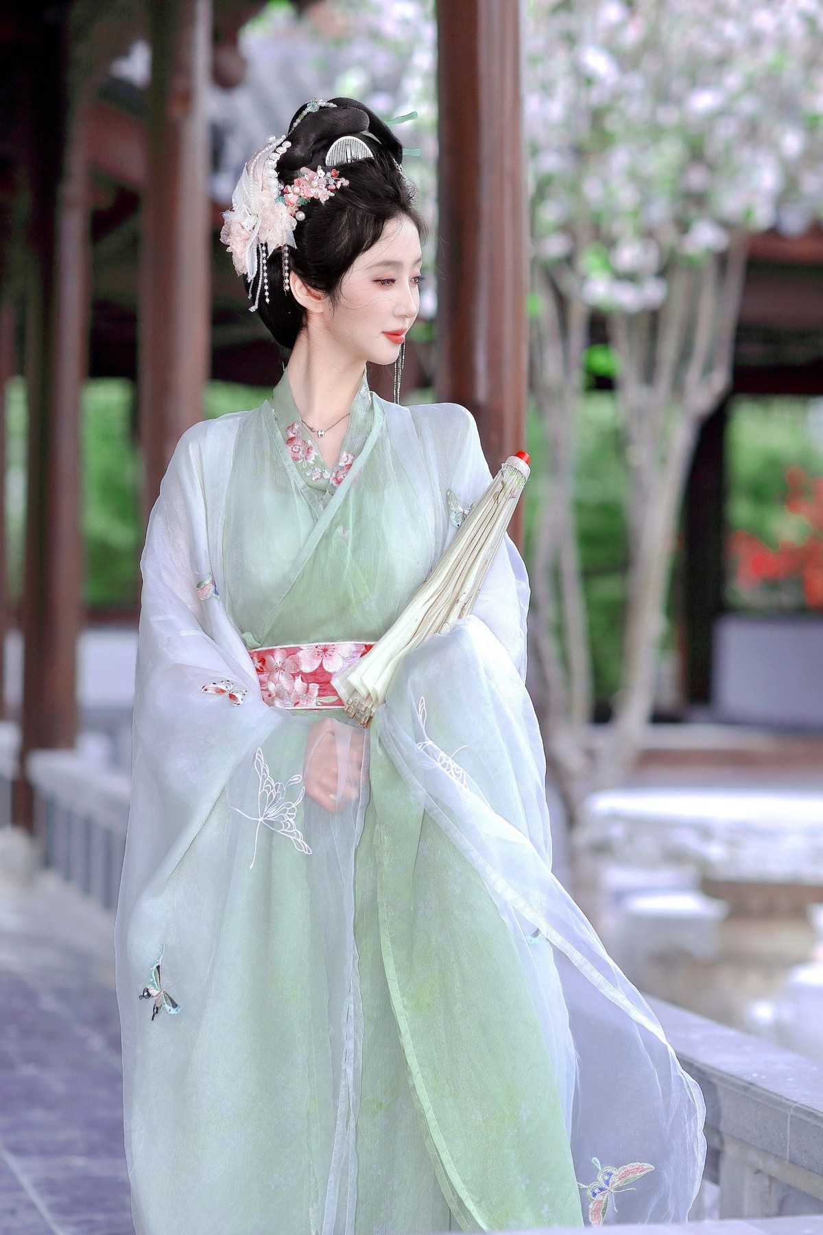 仕女图-古装美女几幅