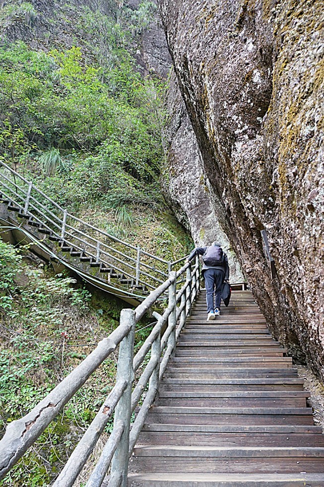 龙虎山景区  象鼻山（一）