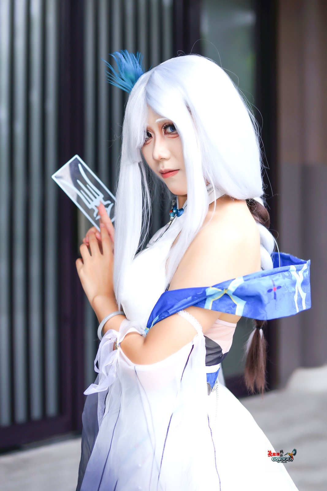 【二元次白发妖女】---霖霖