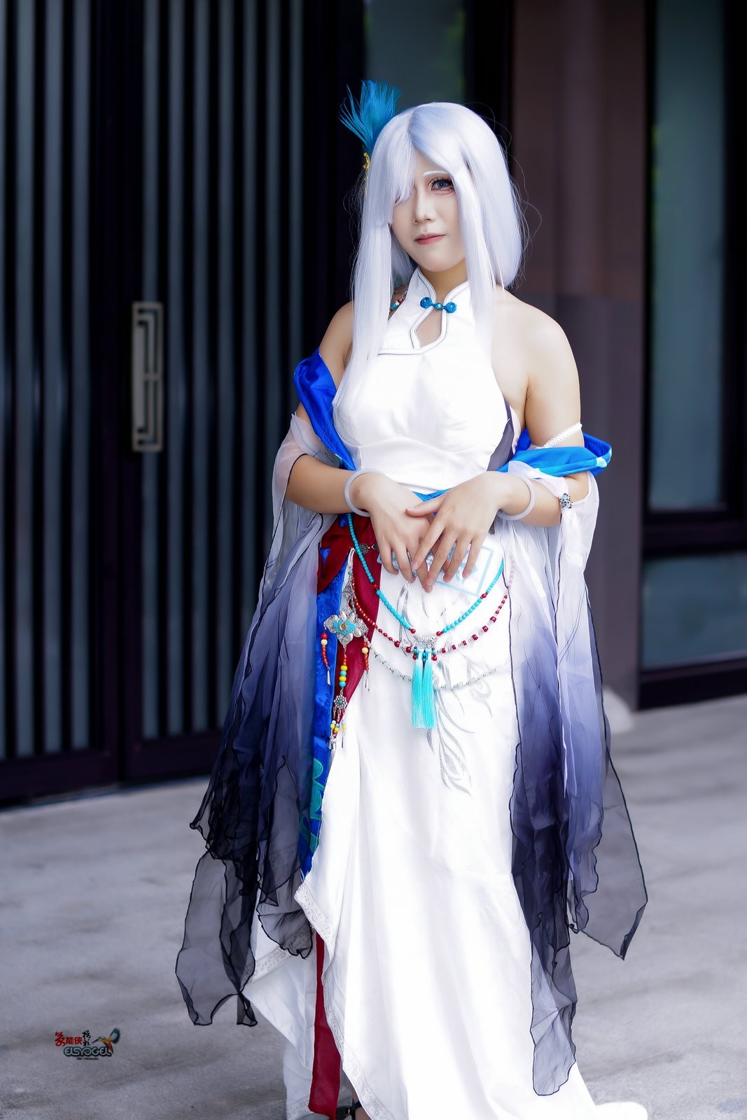 【二元次白发妖女】---霖霖