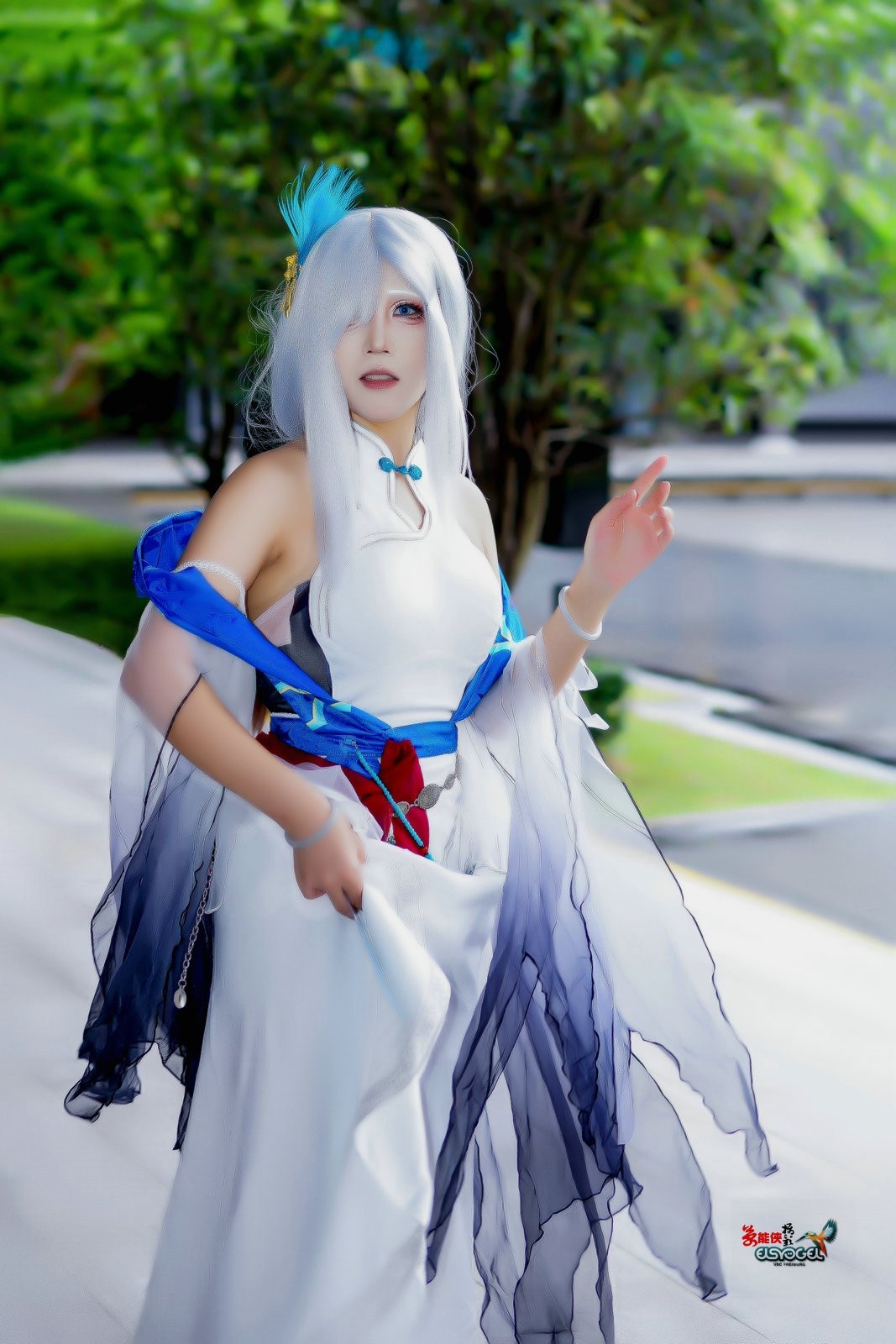 【二元次白发妖女】---霖霖