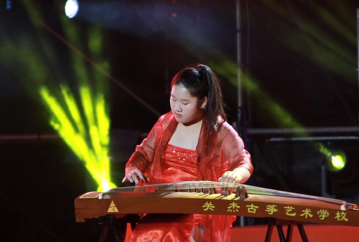 印象大连——2022高新区职工消夏文化晚会之古筝专场