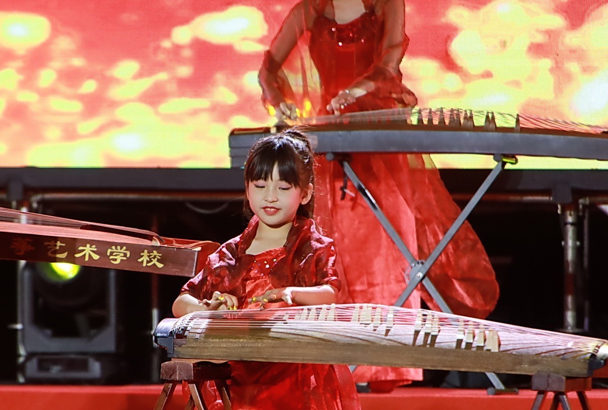 印象大连——2022高新区职工消夏文化晚会之古筝专场