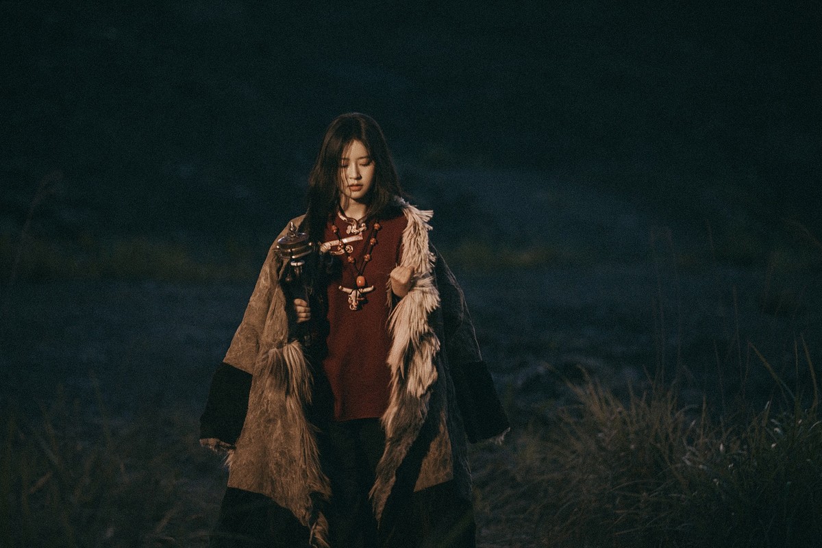 民族风写真-古田映画：想一个人去旅行，想说走就走不用顾及太多