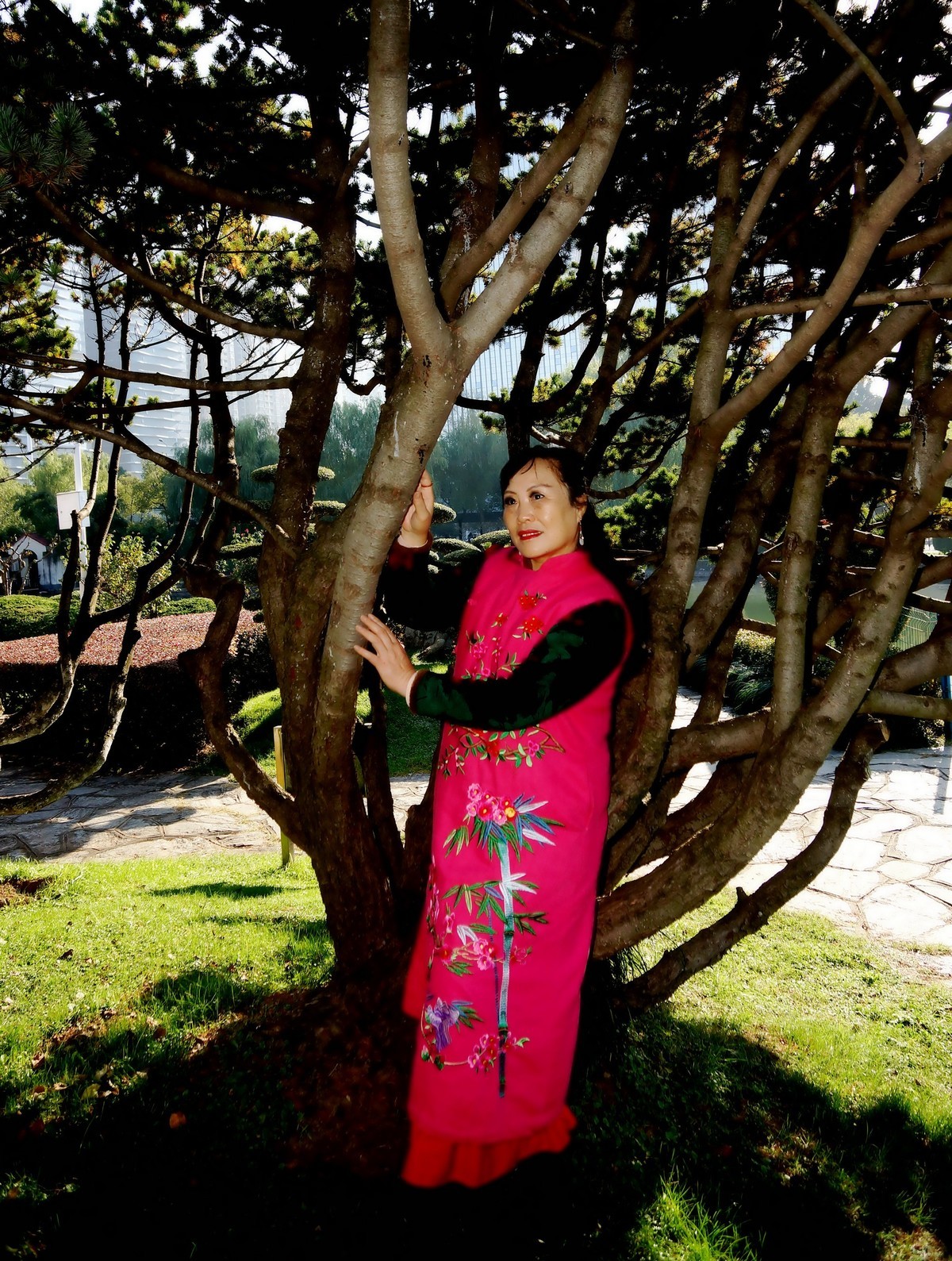 四美塘公园的美女！