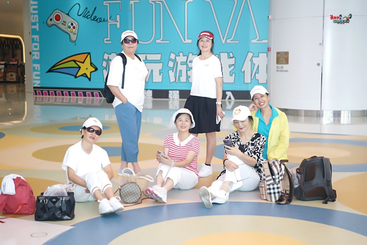 【华夏印象·六大美女】---自在、蝴蝶、巧琴、钟钟、玲玲、tracy