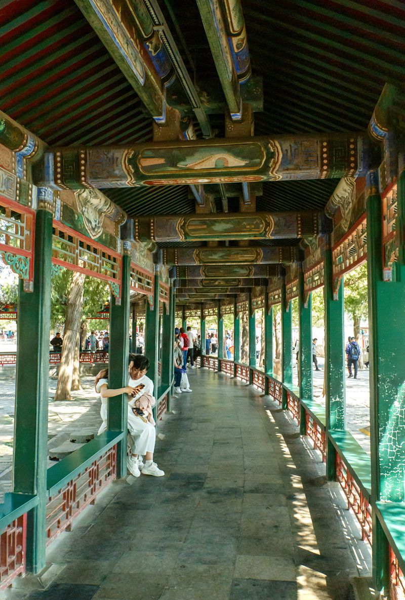 颐和拾梦：一湖烟水浸前朝