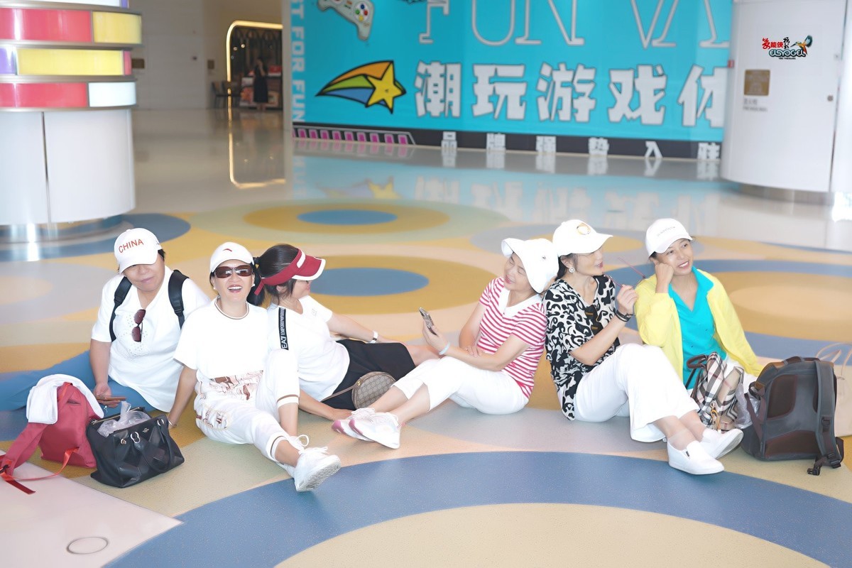 【华夏印象·六大美女】---自在、蝴蝶、巧琴、钟钟、玲玲、tracy