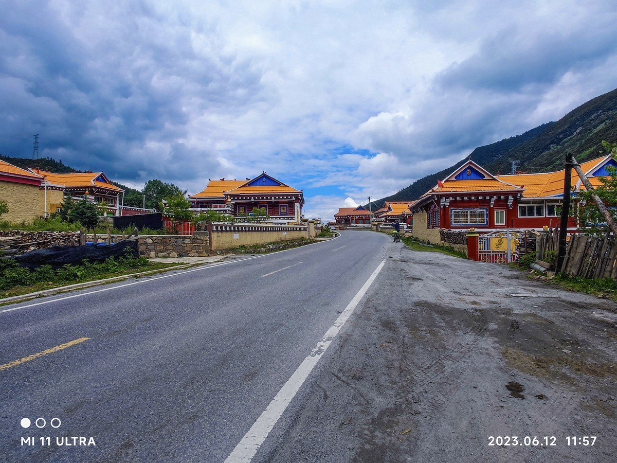 上海～成都～拉萨骑游随拍（60）诗意草原人文龙灯（下）